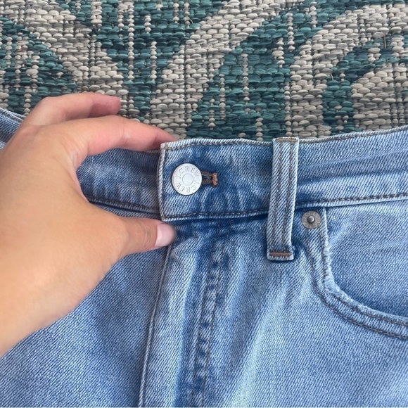 J. Crew Mid-rise denim short in Bleecker wash - Picture 7 of 8